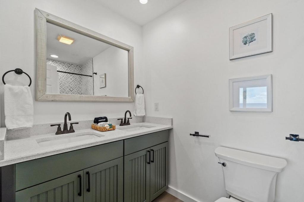 Newly Remodeled Beachfront Townhome - Sleeps 14 ปานามาซิตี้บีช ภายนอก รูปภาพ