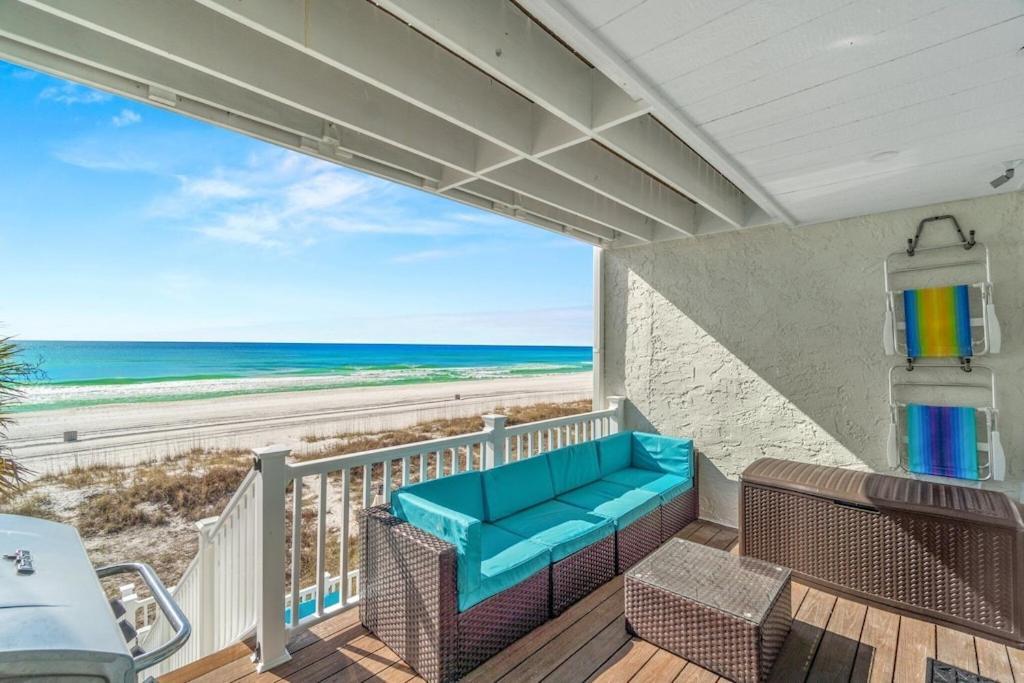 Newly Remodeled Beachfront Townhome - Sleeps 14 ปานามาซิตี้บีช ภายนอก รูปภาพ